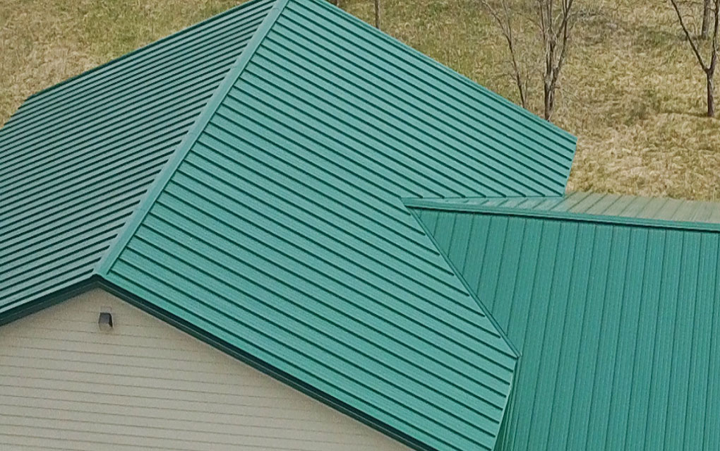 Installing High-Performance Roofs Since 2003